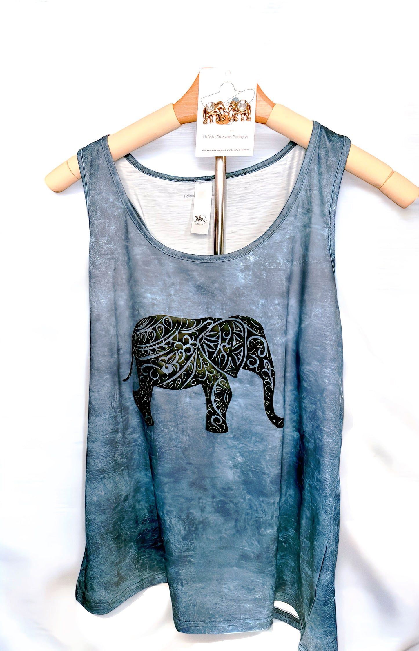 Elephant vibes inspired in the prosperity and good energy