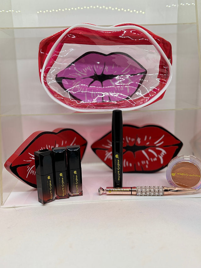 Ultimate glam bag essential