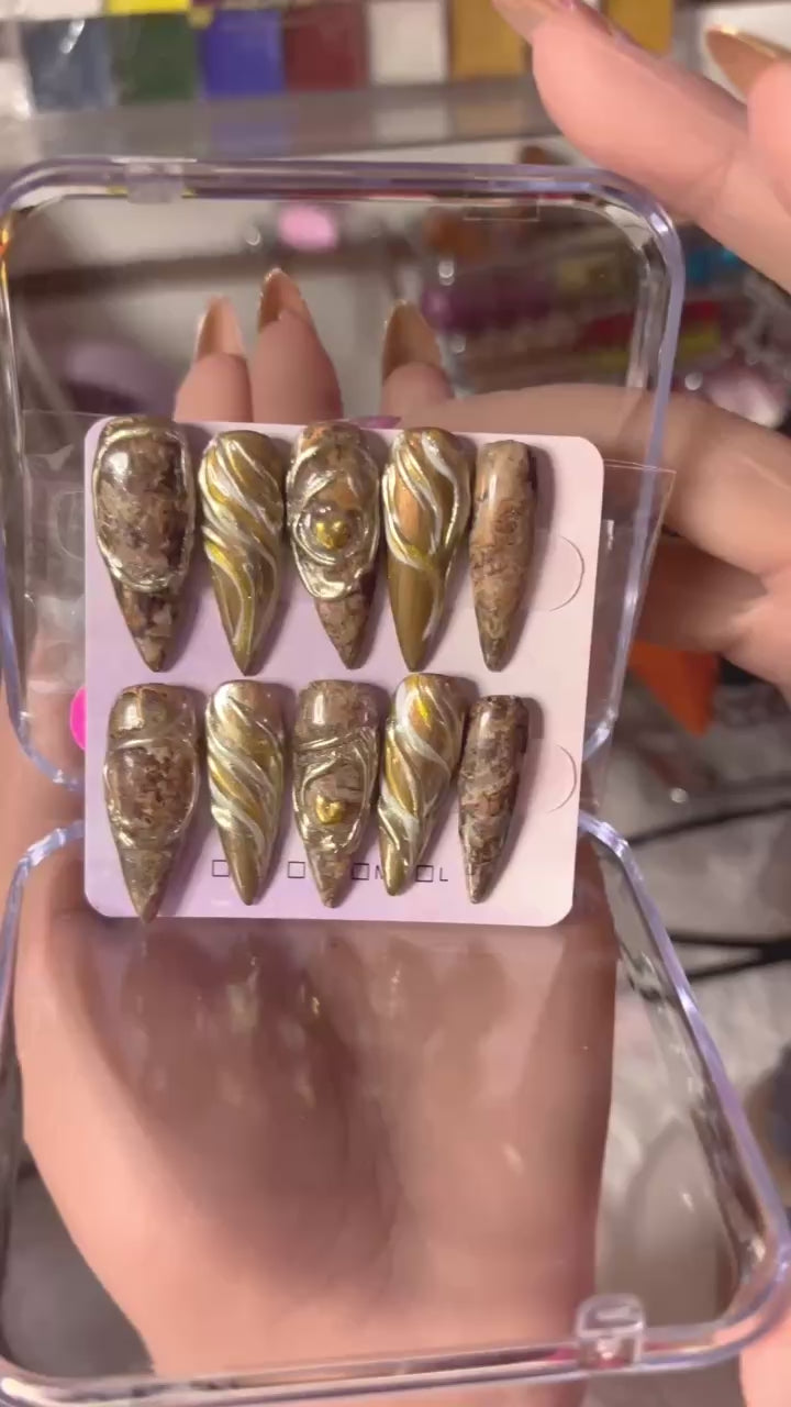 Golden Marble Luxe